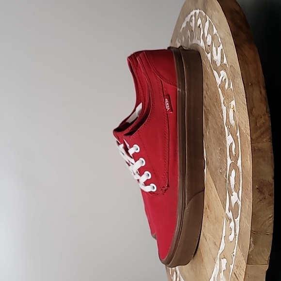 VANS Authentic Classic Low Chili Pepper Red Canvas ~ Brown Gum Sole Shoes - Picture 4 of 9